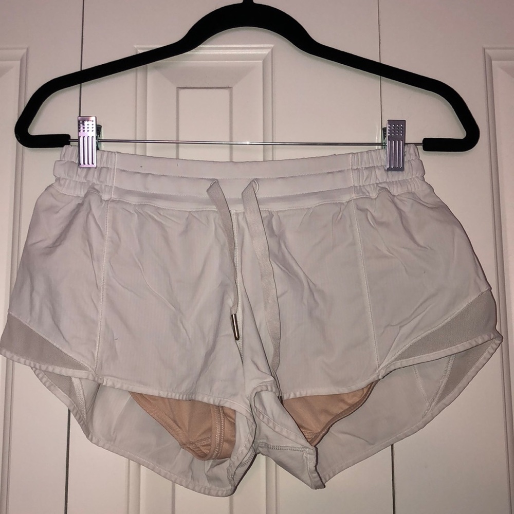 Lululemon hotty hot shorts, size 8